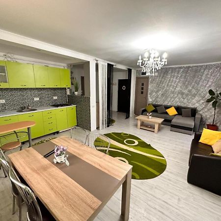 Apartament Daria Navodari Luaran gambar