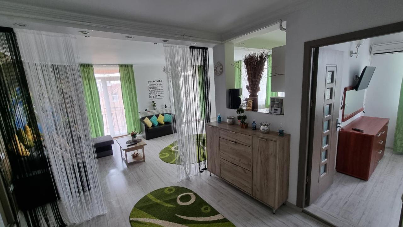 Apartament Daria Navodari Luaran gambar