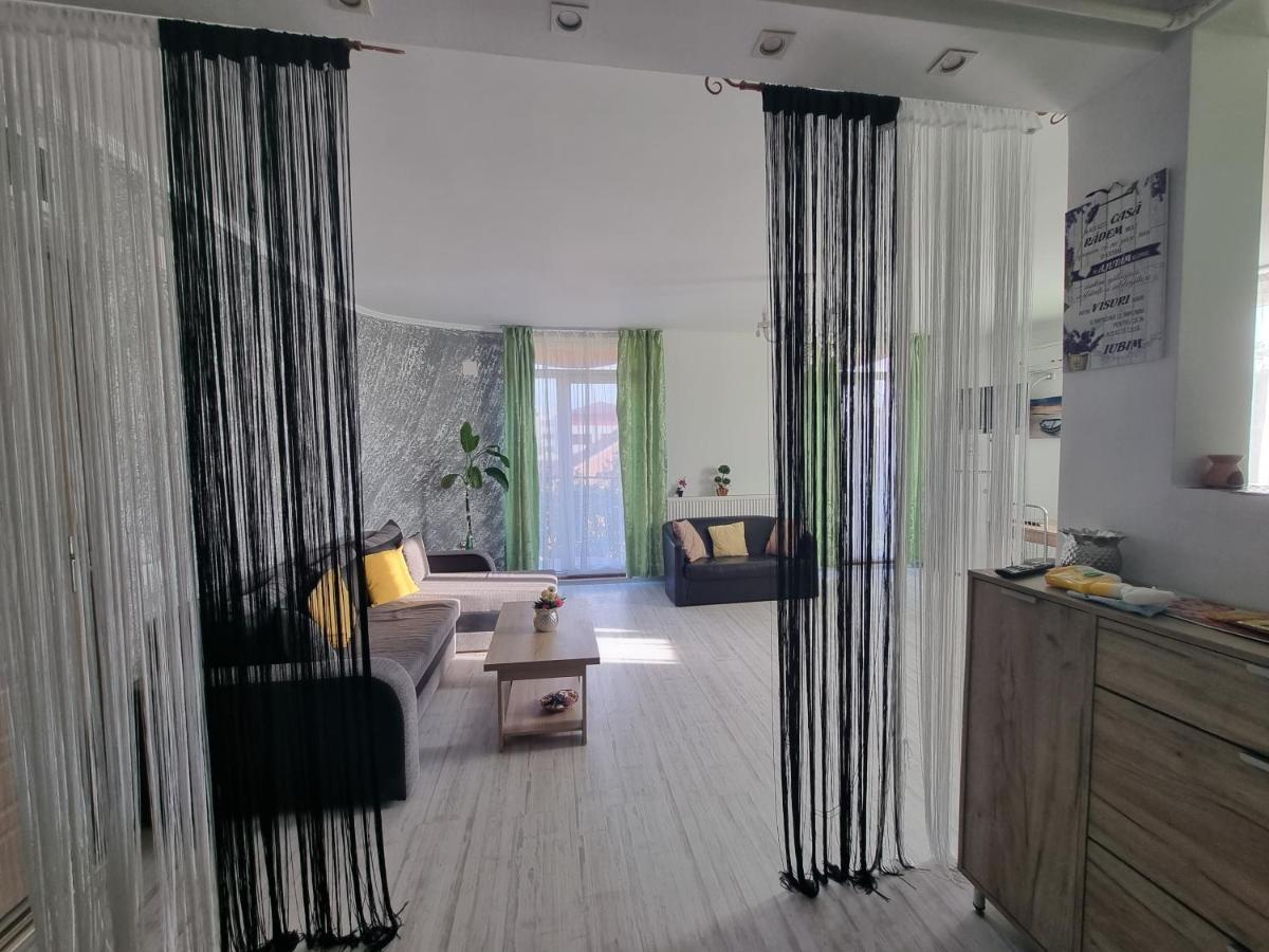 Apartament Daria Navodari Luaran gambar